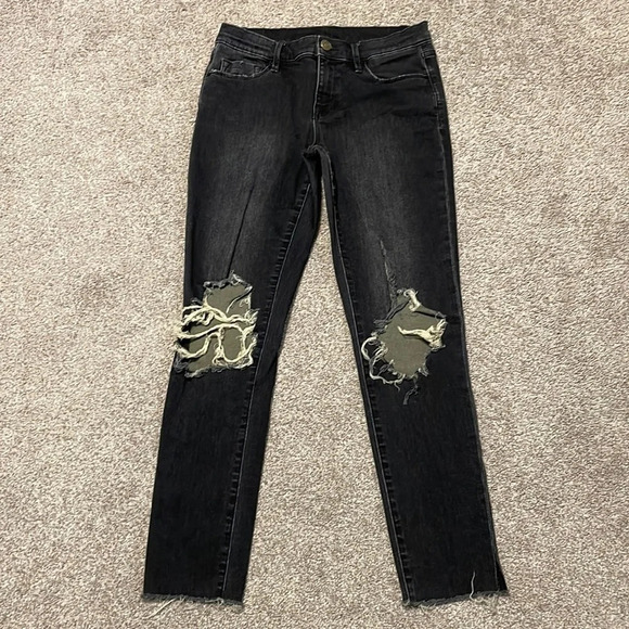 BDG Urban Outfitters Denim Black Twig Mid Rise Distressed Knee Raw Hem Jeans 28 - Picture 1 of 16